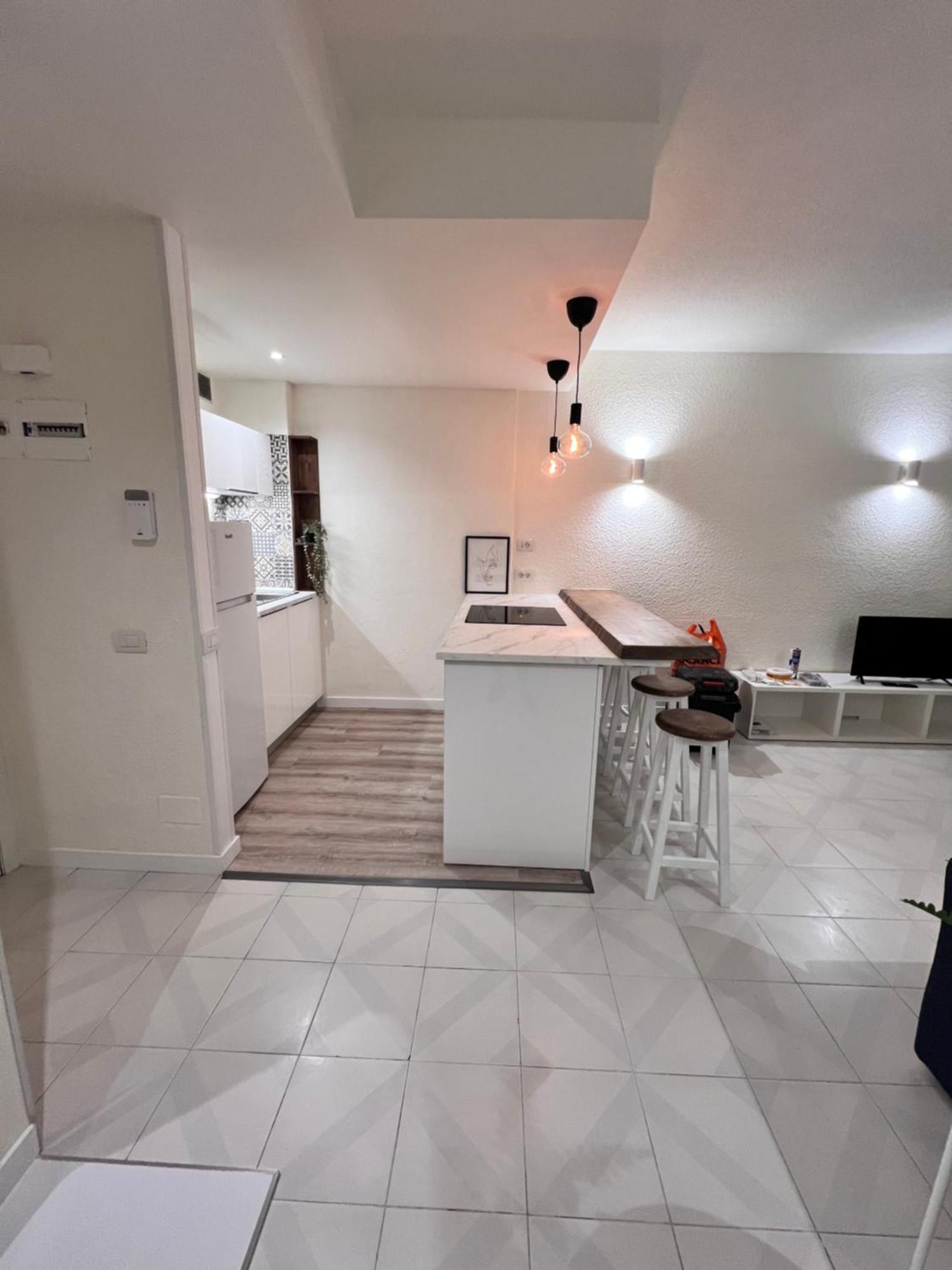 Seaview And Sunset Apartment Los Cristianos Los Cristianos  Exterior photo