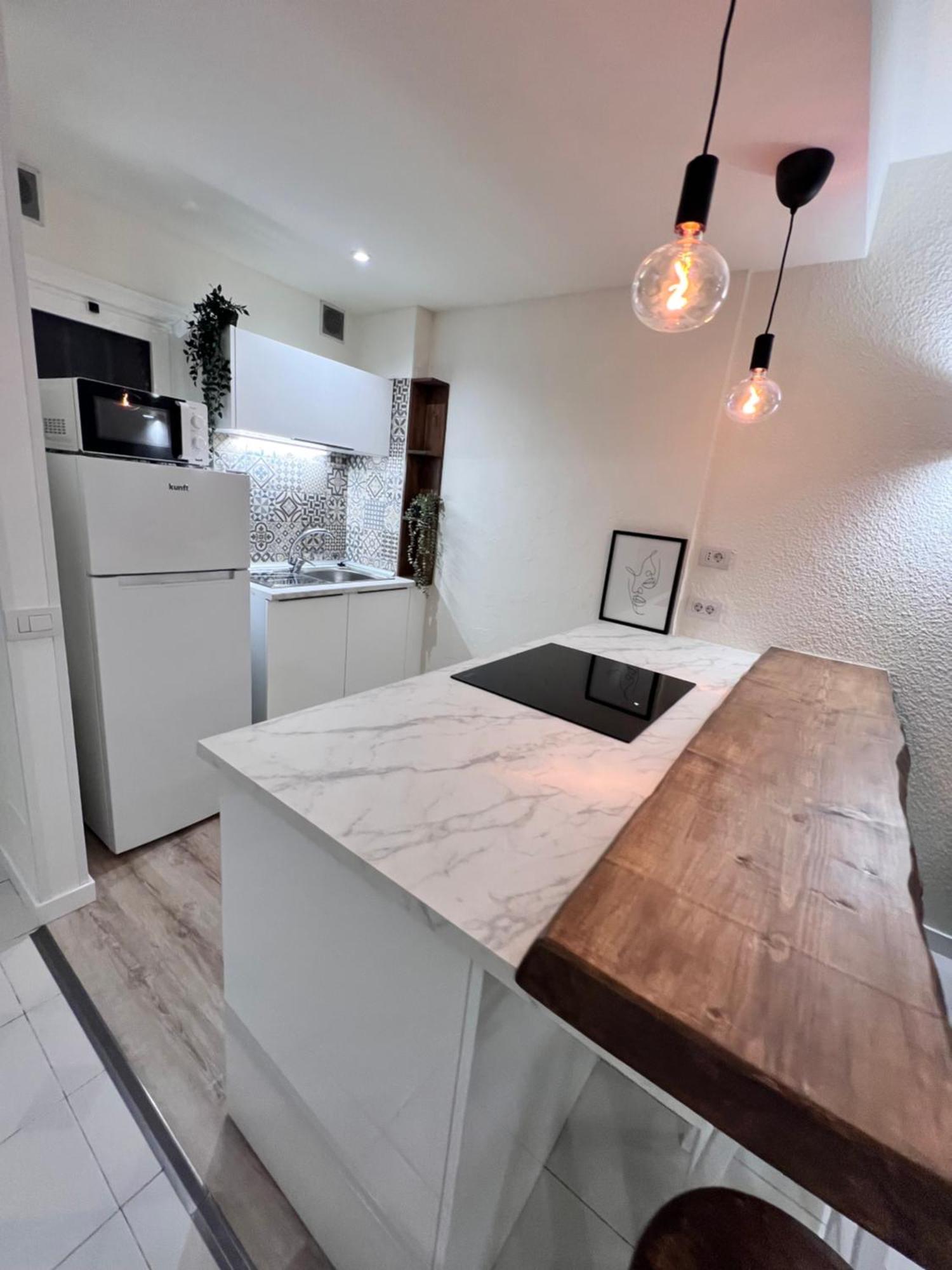 Seaview And Sunset Apartment Los Cristianos Los Cristianos  Exterior photo