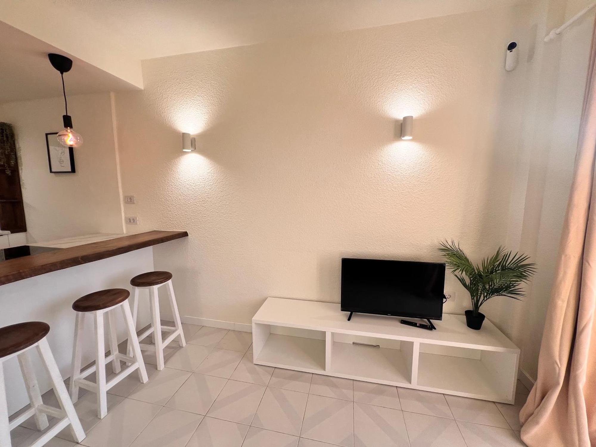 Seaview And Sunset Apartment Los Cristianos Los Cristianos  Exterior photo