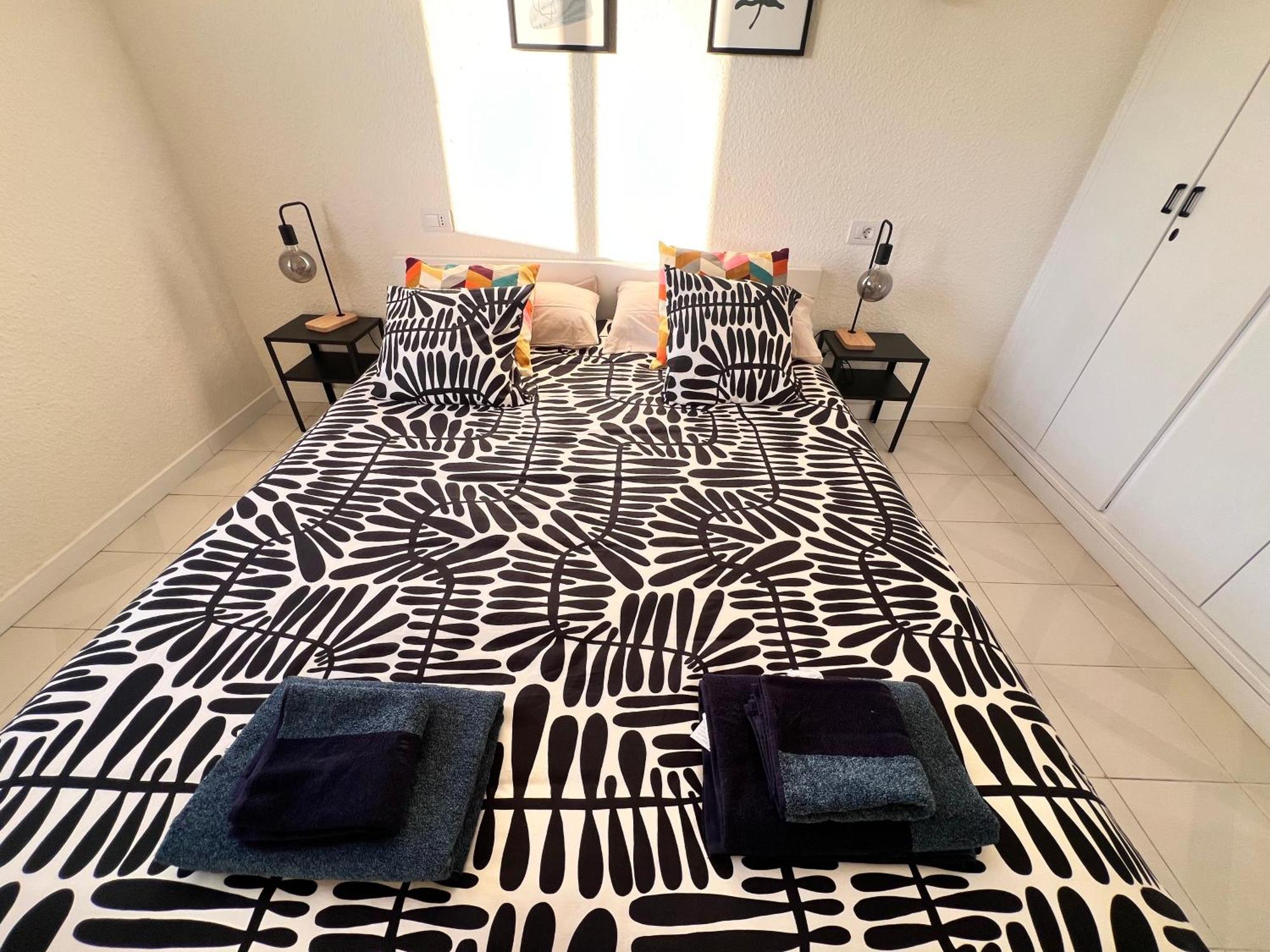 Seaview And Sunset Apartment Los Cristianos Los Cristianos  Exterior photo